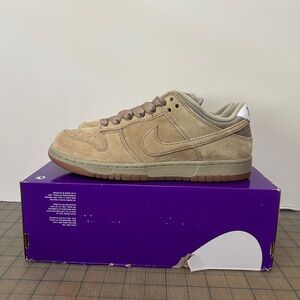 Nike Dunk Low SB Pro B ‘Parachute Beige’